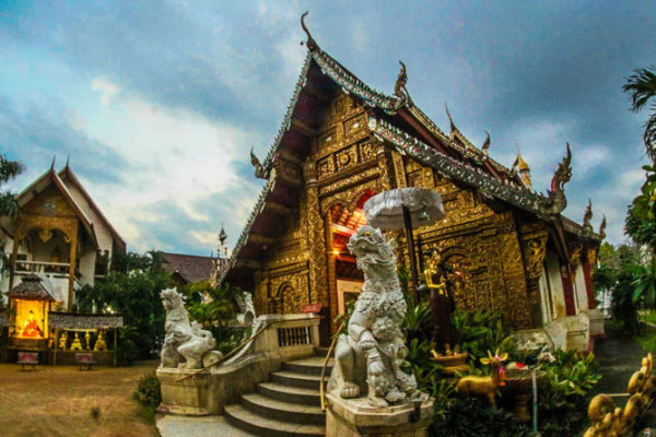 20 Must-Visit Bangkok Attractions & Travel Guide